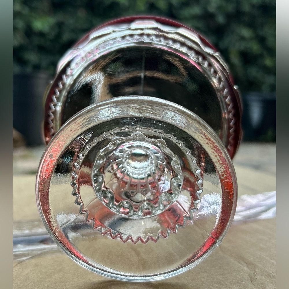 6 vintage TIFFIN-FRANCISCAN Kings Crown cranberry glass round compote - Picture 4 of 6